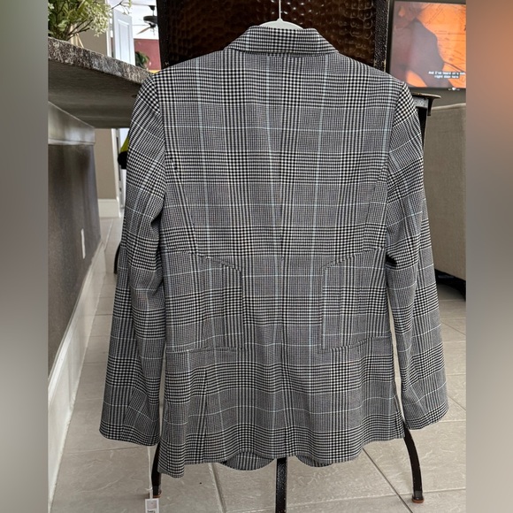 NWT - WOMEN'S "CHELSEA 28" BLACK 7 STRIPED HOUNDSTOOTH - Picture 2 of 5